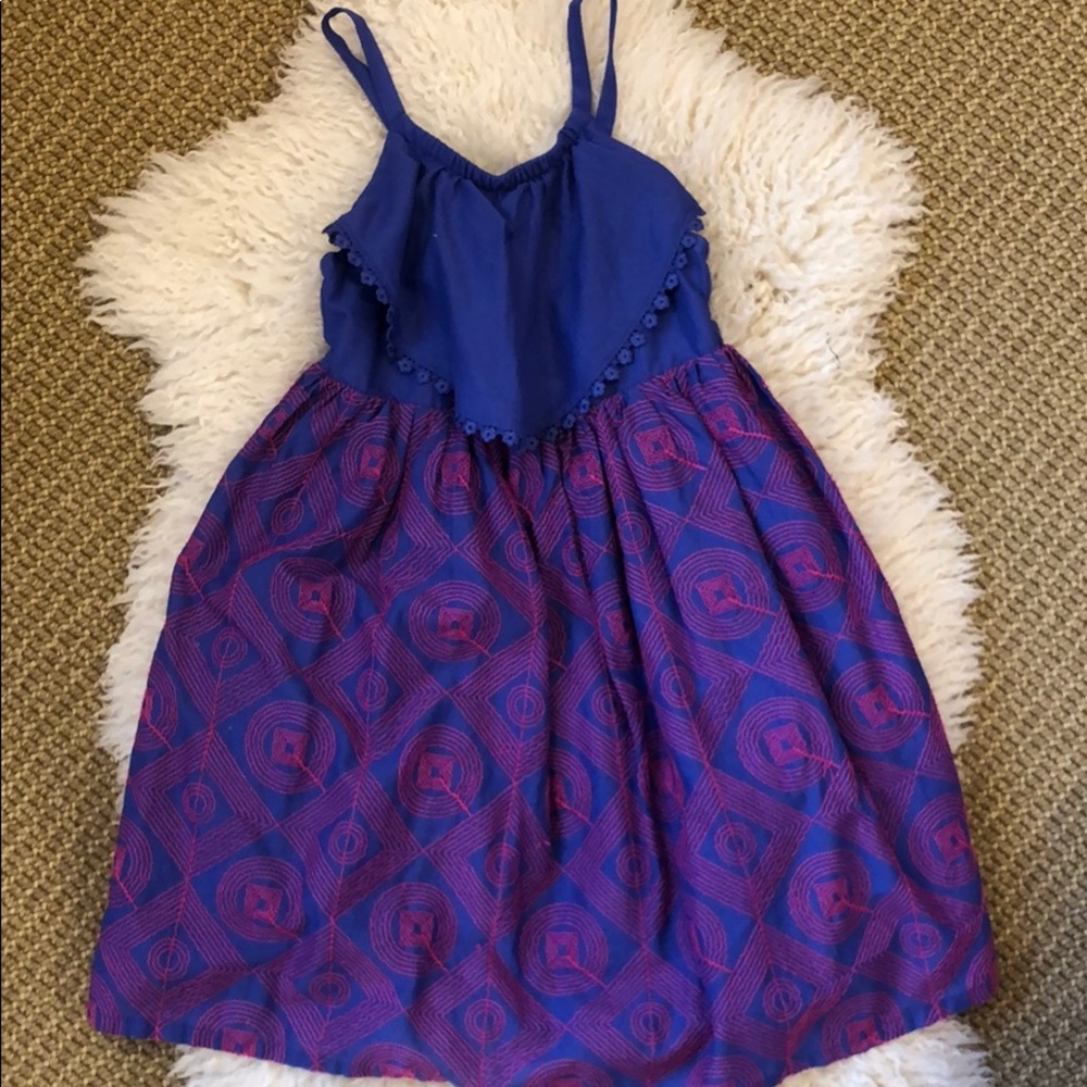 Girls dress